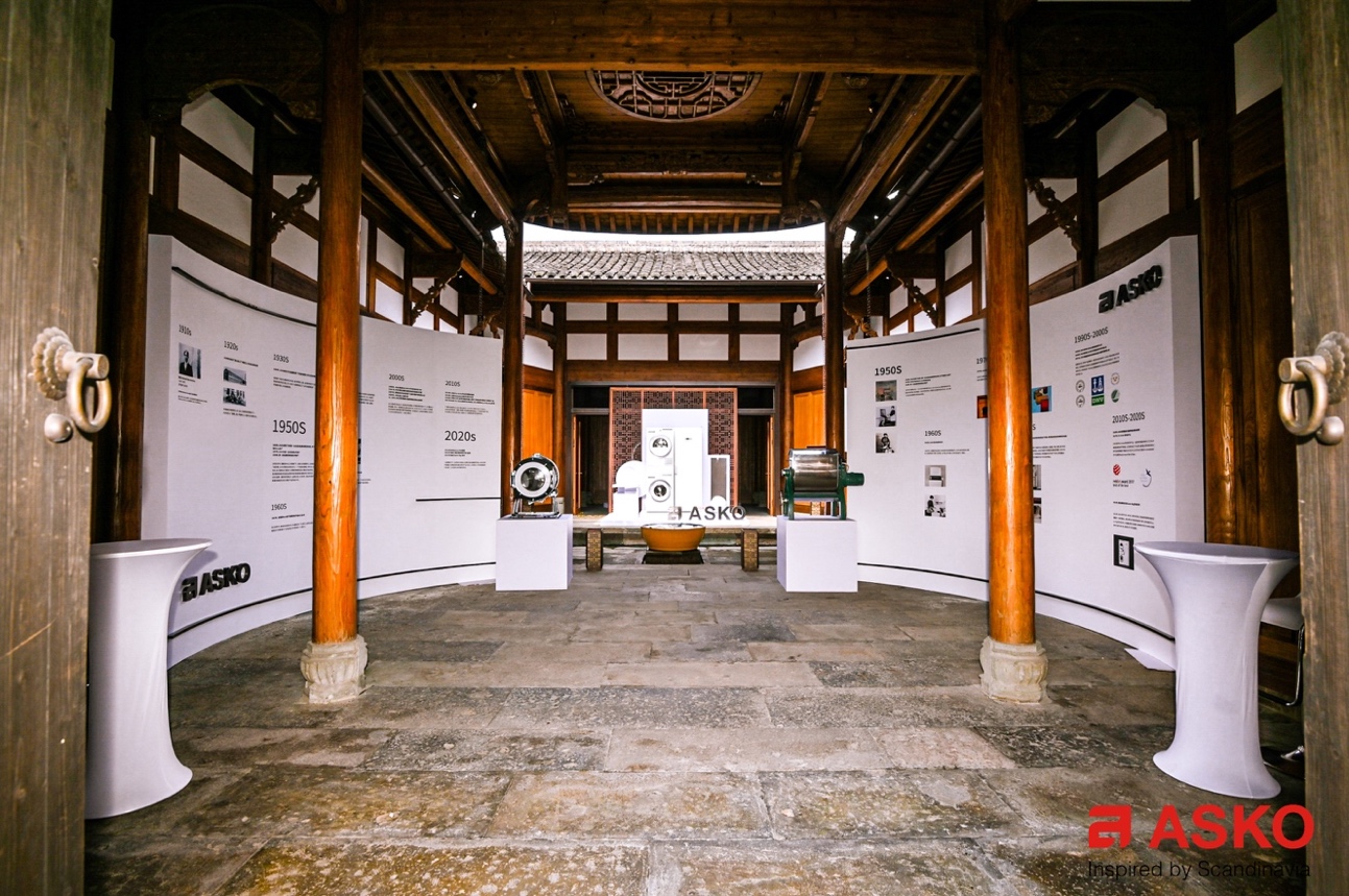 A picture containing building, indoor, floor, stoneDescription automatically generated